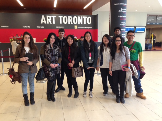 Gr.12 trip to the Toronto International Art Fair!! Hundreds of galleries under one roof! Open Gallery